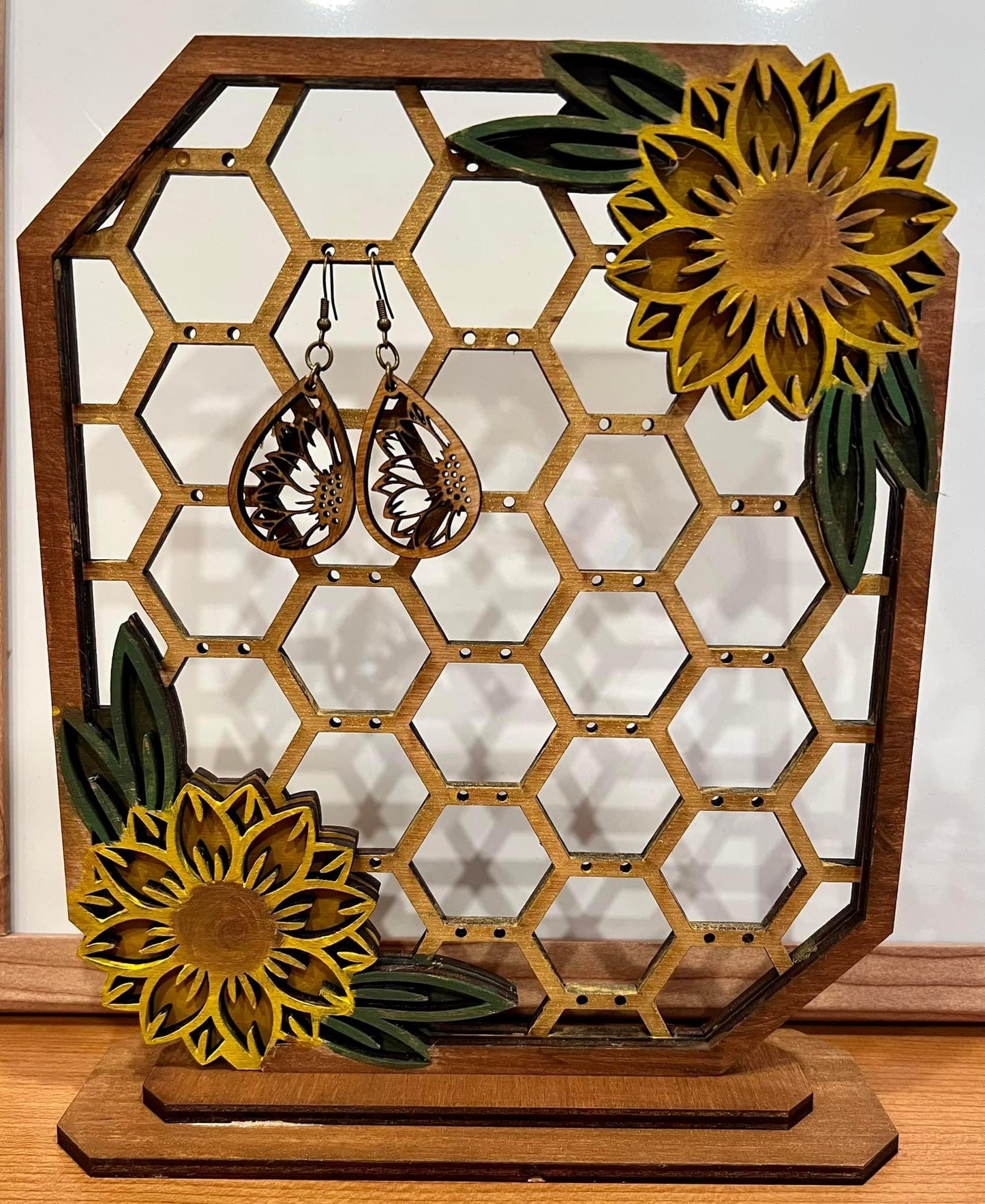 Honeycomb earring tree